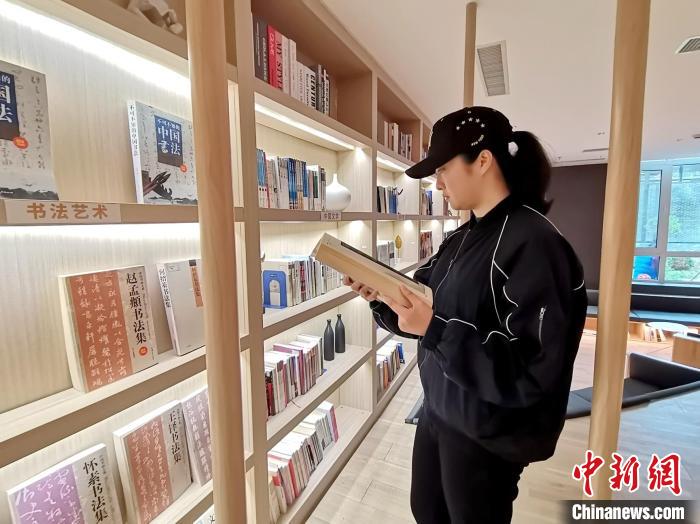 智能书店进入沈阳温泉景区 打造首个文化旅游与商业融合的自习室