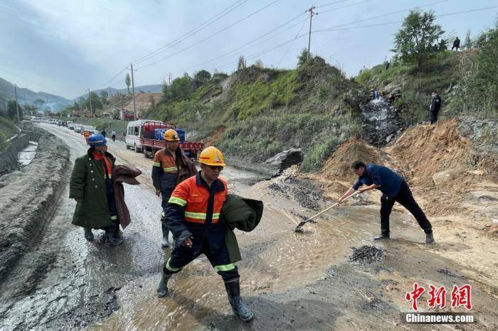 山西代县铁矿透水事故共造成13名矿工死亡 13名矿工被拘留