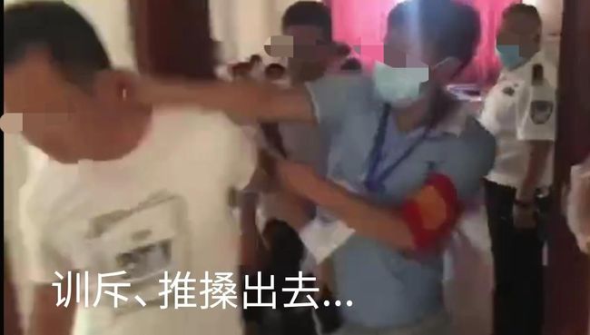 “补课被掐脖视频”当事教师回应：不该在防疫期间设补课班