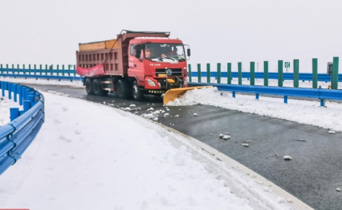 湖北高速没有铲冰除雪?