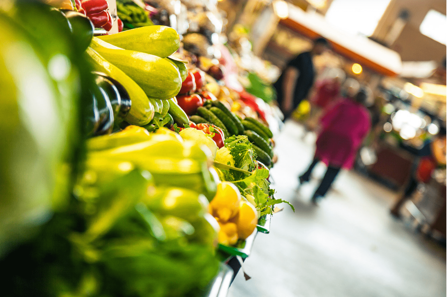 在寒冷的冬天 火热的社区团购和盒子里的马