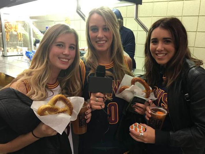 俄罗斯专家:卢布汇率被严重低估三倍 一卢