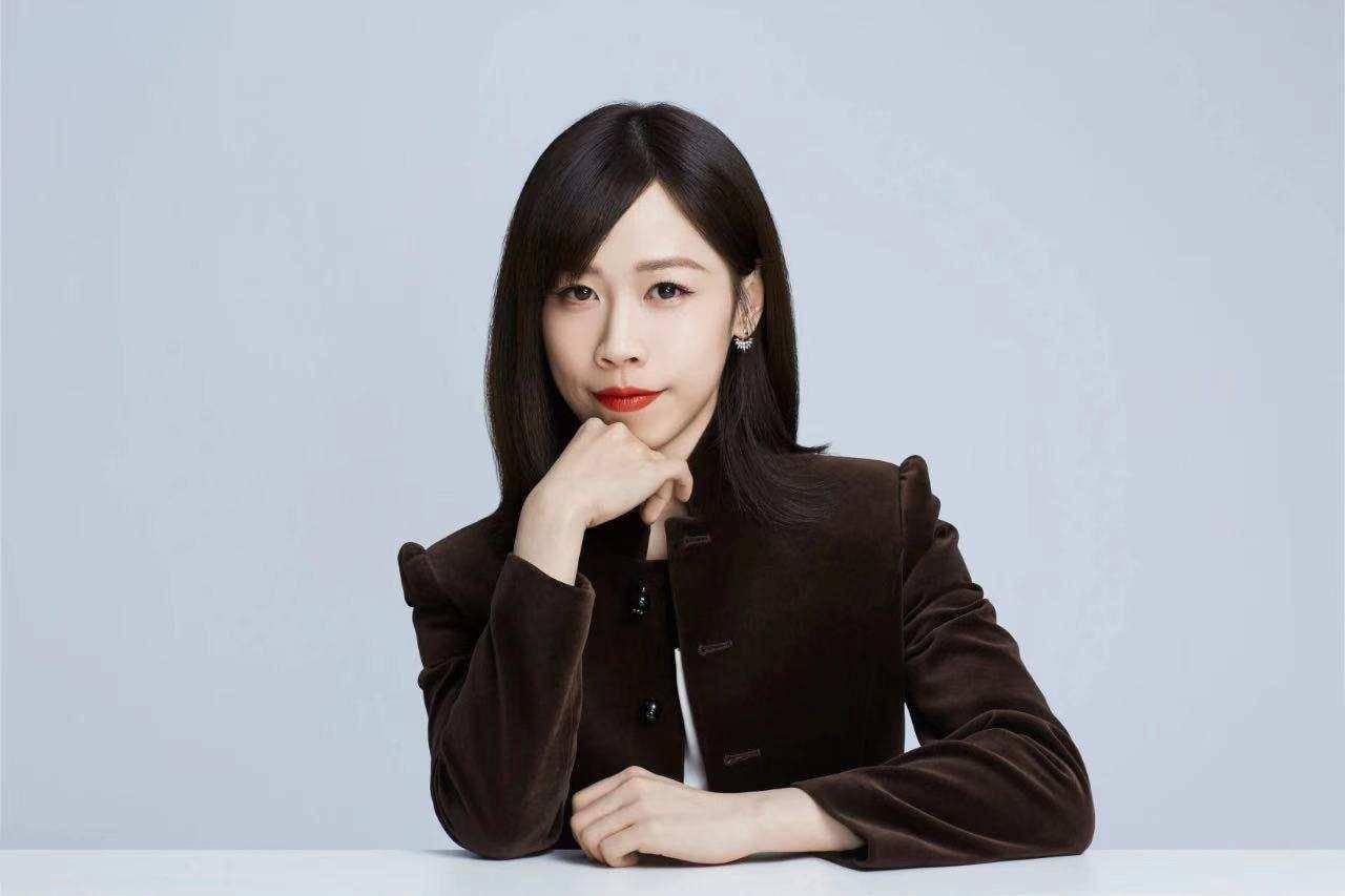 bilibili采访首席运营官·李希:b