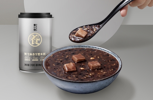 以黑养黑，黄小猪鲜炖八宝粥新品玄墨——黑