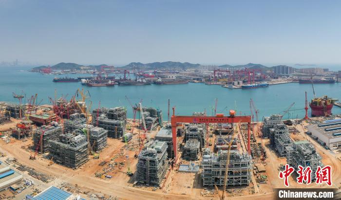 全球首个一体化液化天然气模块化化工厂全面