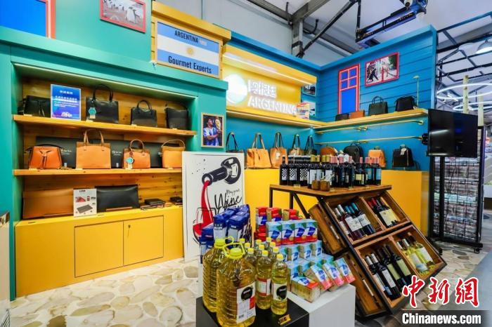 预热上海“五五购物节”海外客商带进口好货